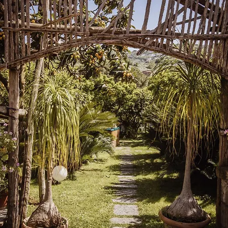 My Exclusive Italy - Il Capo Design & Jacuzzi Villa Sorrent